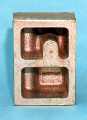 RAW ALUMINUM RISER BLOCK CASTING